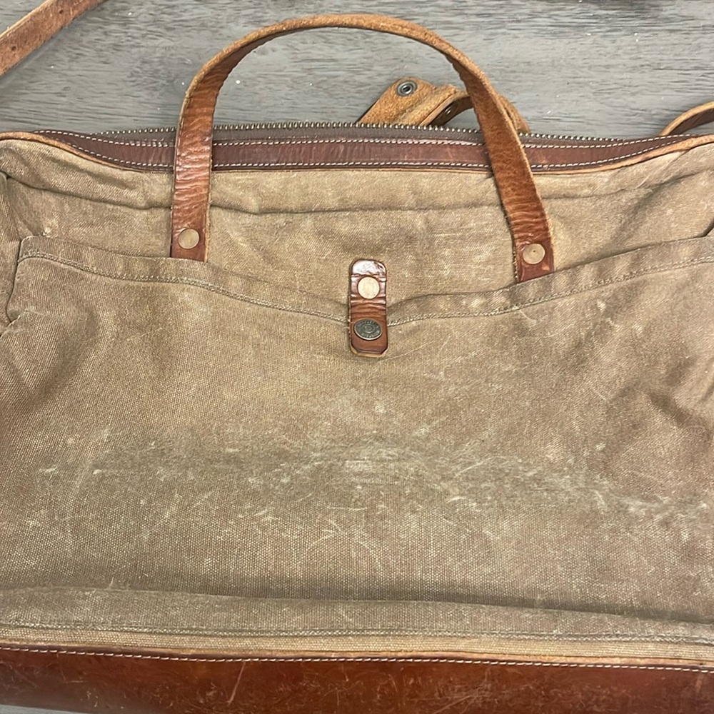 Bradley Mountain Briefcase Wax GUC